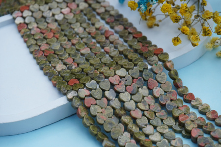 Unakit / serce / 6mm / 10szt