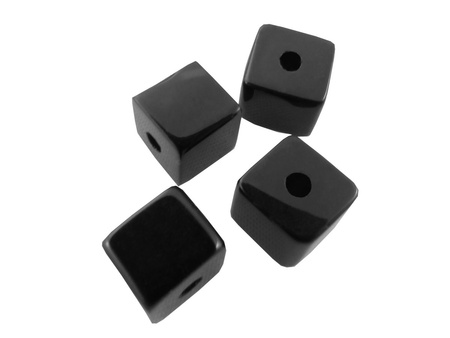 Koraliki szklane, kostka / czarny / 6mm / otwór 0,5mm / 4szt