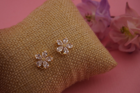 Sztyfty kwiatki z kryształkami / 11.1mm / miedź pozłacana 18K / 2szt