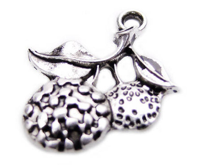 Zawieszka charms, ozdobna / posrebrzana / owoce / 21x19x2,5mm / otwór 1,5mm / 3szt
