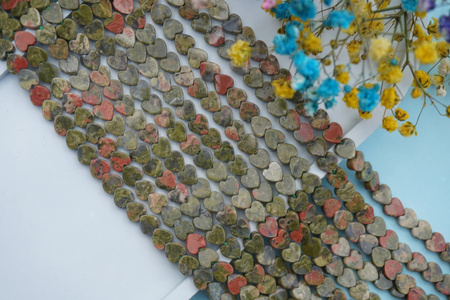 Unakit / serce / 6mm / 10szt