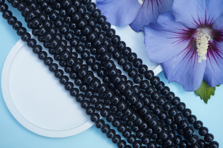 Milly™ / koraliki szklane / oponka / 6x8mm / czarny / około 60szt