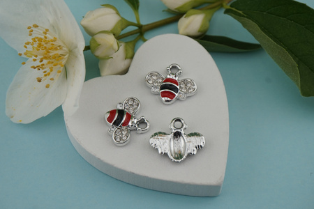 Pszczoła z cyrkoniami / czerwony / srebrny / zawieszka / 12,8x15mm / metal / 1szt