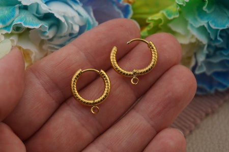 Bigle koła prążki z podwieszką / stal chirurgiczna / 16mm / złoty / 2szt