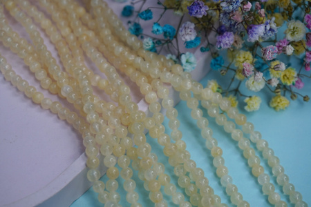 Jadeit Golden Silk / kamień naturalny / kula / 4mm / żółty / około 90szt