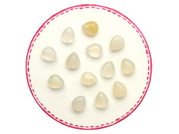 Agat biały / kropla płaska / 8x10x5mm / 2szt