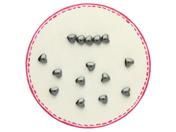 Hematyt / serce / 5.5x6x2mm / czarny / sznur, ok.83 szt.