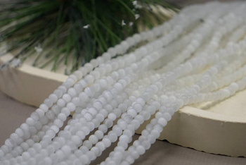 Kocie oko / kula matowa / 4mm / ivory/ ok 90 szt / 1 sznur