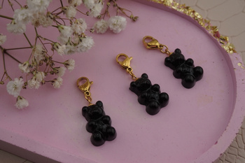 Miś czarny / zawieszka / żywica / stal chirurgiczna / 5,8x16,2mm / złoty / 1szt