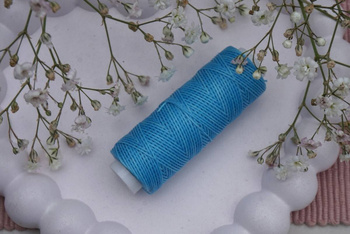 Sznurek do makramy woskowany / poliester / 0.45mm / niebieski / szpulka 40m