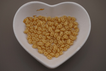 SuperDuo™ / 2.5x5mm / Matte - Ivory / 10g