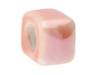 Koraliki ceramiczne / kostka / 12.5x17x19,5mm / kolor morelowy / otwór 9x7mm / 2szt