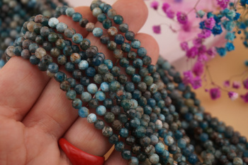 Apatyt / kula fasetowana / 4mm / sznur / około 84szt