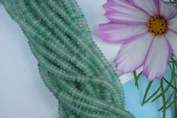 Awenturyn zielony / dysk / 4x2mm / sznur kamieni / 180szt