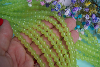 Chalcedon Fruit Green / kula / 6mm / barwiony zielony / sznur / 65szt