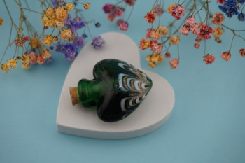 Fiolka / zielony / szkło lampwork / 27x25mm / 1szt