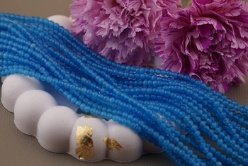 Kocie oko / kula / 4mm / niebieski / ok 90 szt / 1 sznur