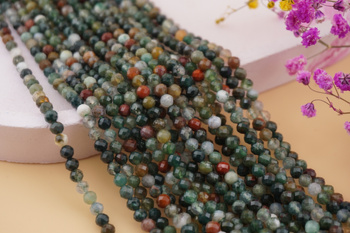 Agat indyjski / kula fasetowana / 4mm / sznur / około 84szt