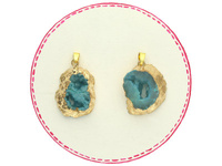 Agat druzy / zawieszka w okuciu / plaster nieregularny / 35x27x9mm / niebieski / 1szt