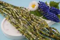 Opal zielony / kula / 4mm / sznur / około 90szt