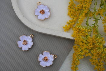 Kwiat / zawieszka /  23x20mm / metal / złoty, fioletowy / 1szt