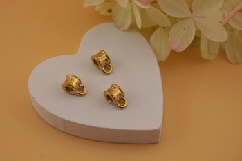 Krawatka ozdobna / stal chirurgiczna / 5mm otwór 3mm / złoty / 1szt