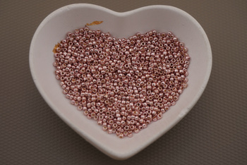 TOHO™ / Round / 11/0 / PermaFinish - Galvanized Sweet Blush / 10g / ~1100szt