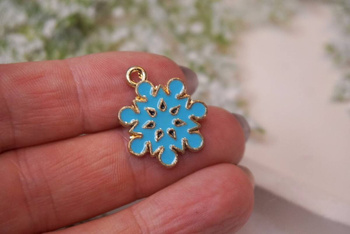 Śniezynka błękitna / zawieszka emaliowana / 19x19mm / metal / złoty / 1szt