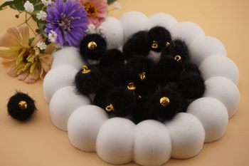 Pomponik / zawieszka / 15mm / czarny /1szt