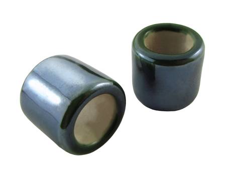 Koraliki ceramiczne / walec / 15x17mm / kolor ciemny zielony / otwór 10mm / 2szt