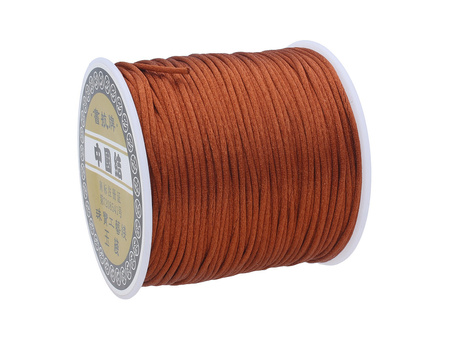 Sznurek satynowy / 1.5mm / jasny brązowy / 70m