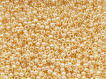 TOHO™ Round 11/0 / Ceylon / Custard / 10g / ~1100szt