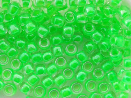 TOHO™ Round / 6/0 / Luminous Inside / Neon Green / 10g / ~160szt