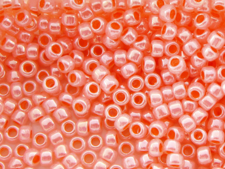 TOHO™ / Round 8/0 / Ceylon / Peach Blush / 10g / ~410szt