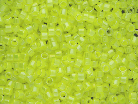 TOHO™ / Treasure 11/0 / Neon / Canary / 5g / ~960szt